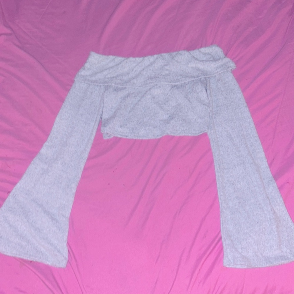 SALE 🏷️ Soft Grey Cropped Sweater 🩶 SIZE SMALL